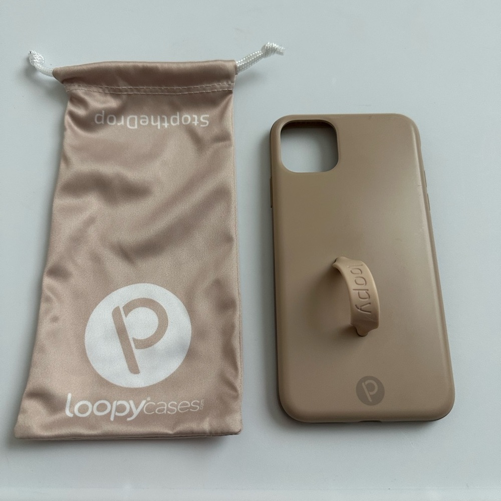 Loopy Case (Right Hand)